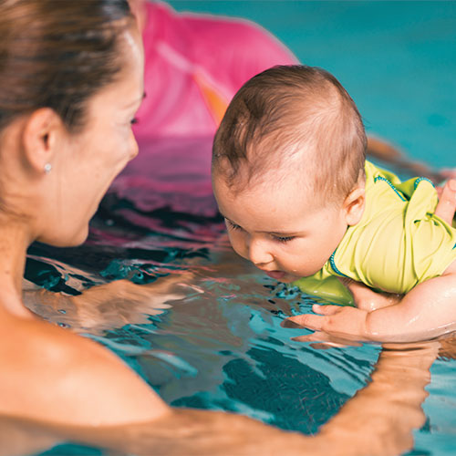 What are swimming diapers and how do they work